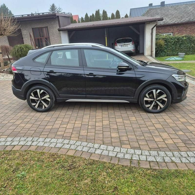 Używany VW Taigo 110 KM (80 kW) 2023 Czarny SUV