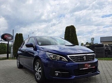 Używany 2018 Peugeot 308 Hatchback | 21 000 zł - Obraz 1/4