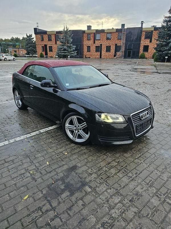 Czarny Używany 2009 Audi A3 Cabriolet Kabriolet | 31 900 zł - Obraz 1/4