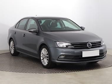 Szary Używany 2017 VW Jetta Sedan/Limuzyna | 49 999 zł (Dość drogi) - Obraz 1/4