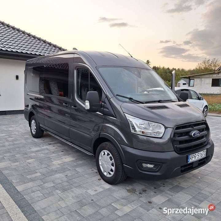Szary Używany 2023 Ford Transit Minivan | 100 000 zł (Dość drogi) - Obraz 1/4