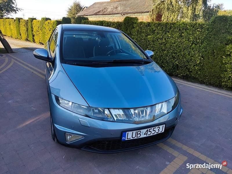 Używany 2007 Honda Civic | 16 800 zł (Uczciwa cena) - Obraz 1/4