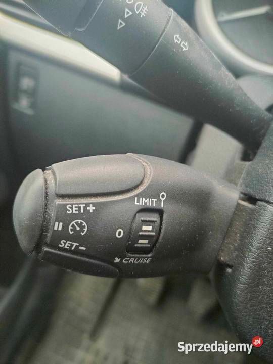 Używany Peugeot 207 2011 Biały Hatchback