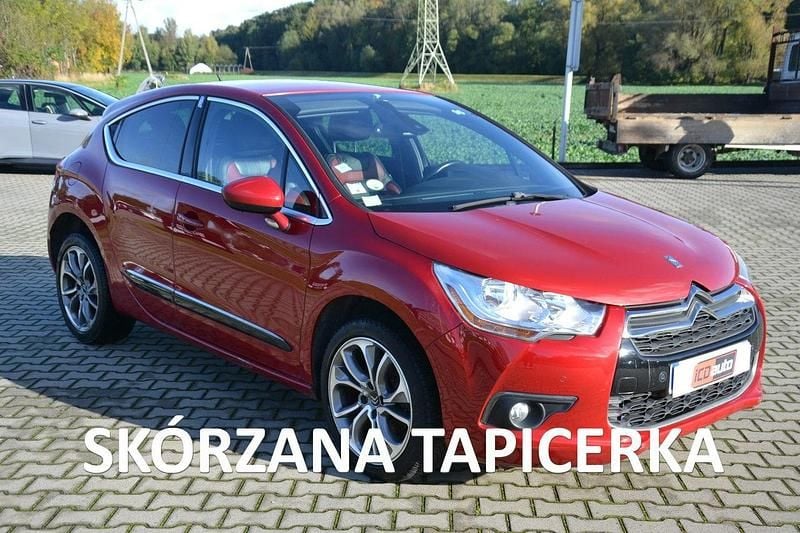 Bordowy Używany 2012 Citroën DS4 Hatchback | 16 500 zł - Obraz 1/4