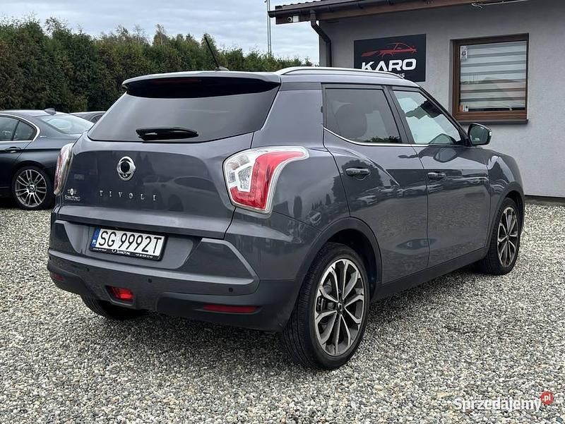 Używany Ssangyong (KGM) Tivoli 2017 Szary SUV