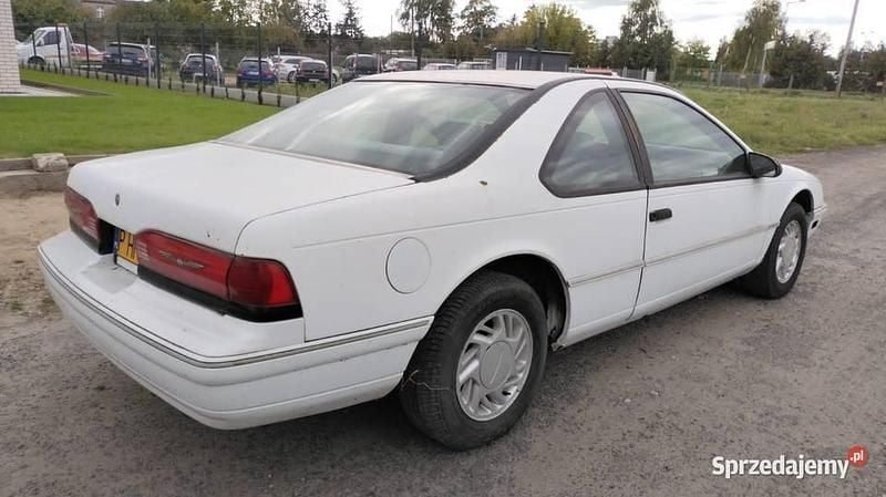 Biały Używany 1992 Ford Thunderbird Coupe | 9500 zł - Obraz 1/4