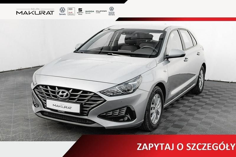 Używany Hyundai i30 110 KM (80 kW) 2022 Srebrny (metalik) Hatchback