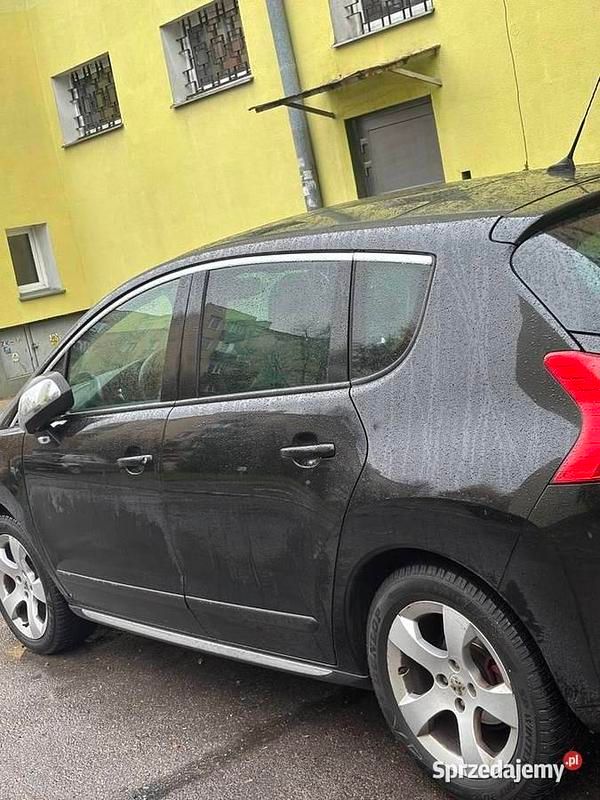 Używany Peugeot 3008 156 KM (114 kW) 2010 Czarny Kombi