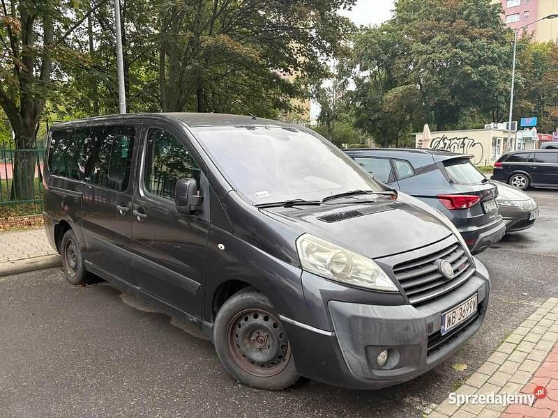 Używany 2008 Fiat Scudo Minivan | 16 000 zł - Obraz 1/4