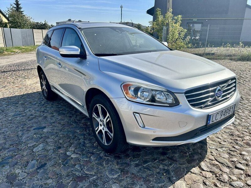 Srebrny Używany 2015 Volvo XC60 SUV | 83 700 zł - Obraz 1/4