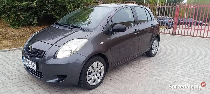 Używany Toyota Yaris Terra 2008 Hatchback