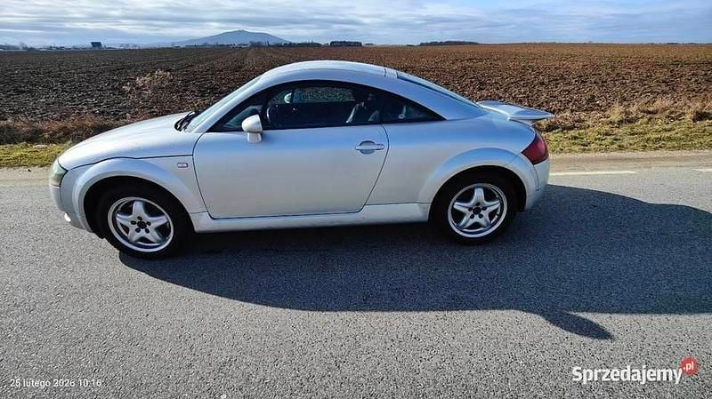 Używany Audi TT 1999 Srebrny Coupe