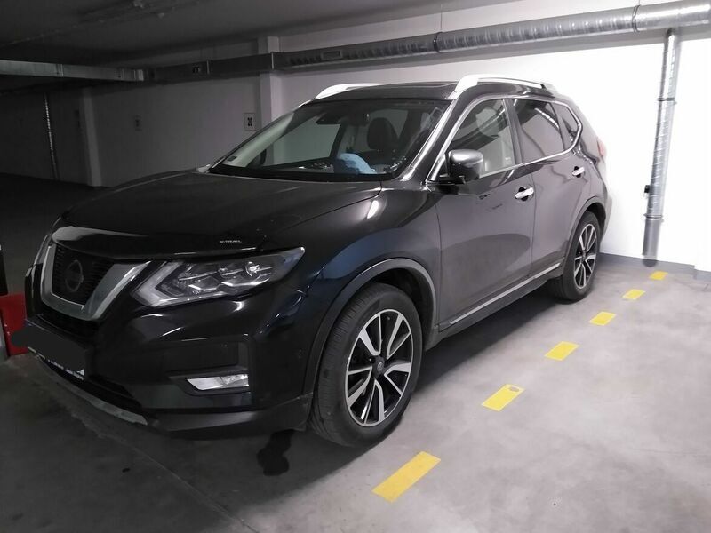Czarny Używany 2018 Nissan X-Trail SUV | 82 000 zł (Drogi) - Obraz 1/4