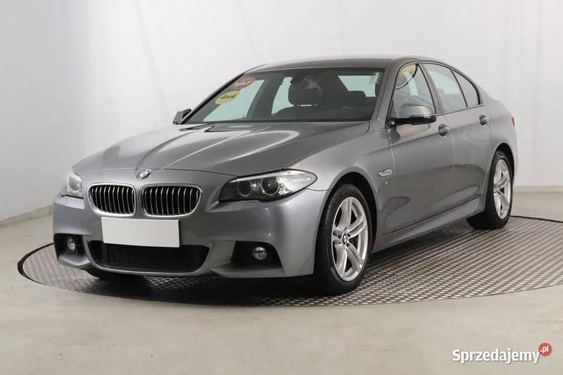 Używany BMW 525 2015 Szary Sedan/Limuzyna