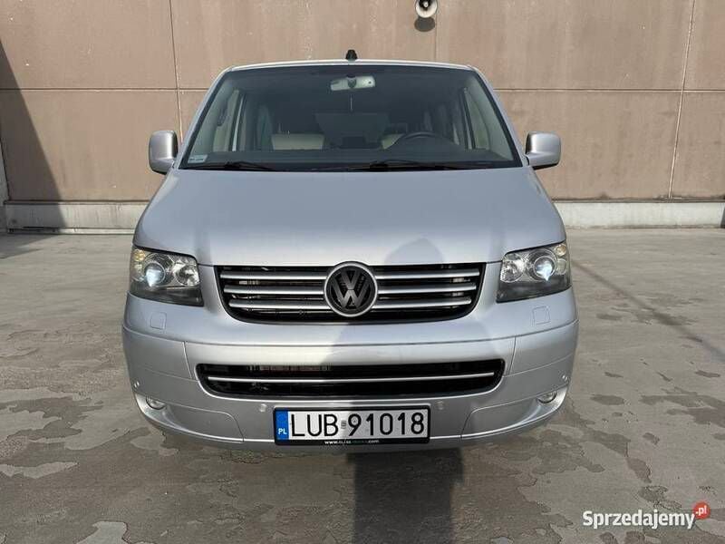 Używany VW T5 2009 Van