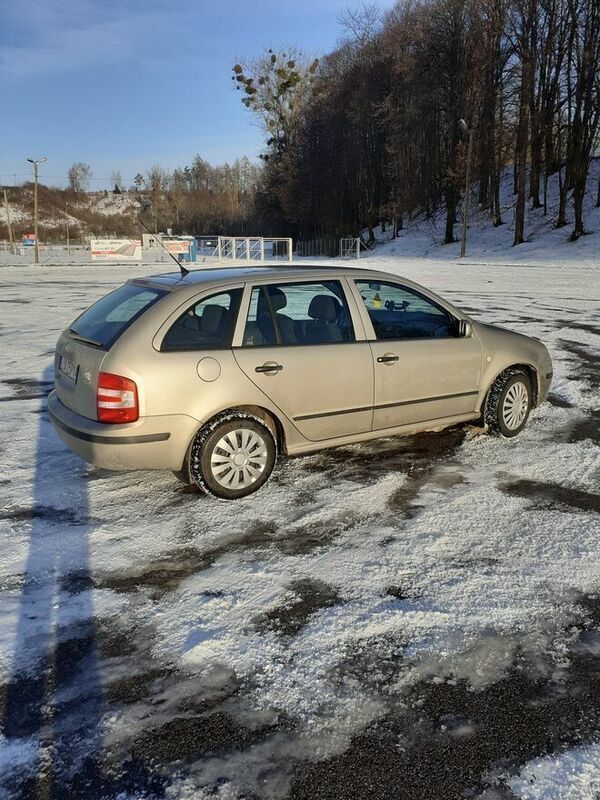 Inny kolor Używany 2005 Skoda Fabia | 9200 zł - Obraz 1/4