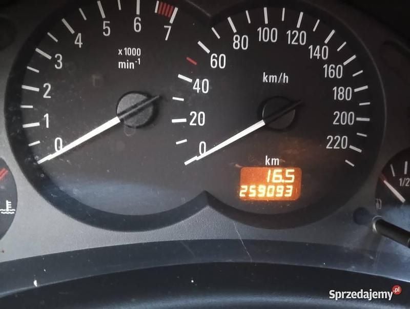 Używany Opel Corsa 2001 Hatchback