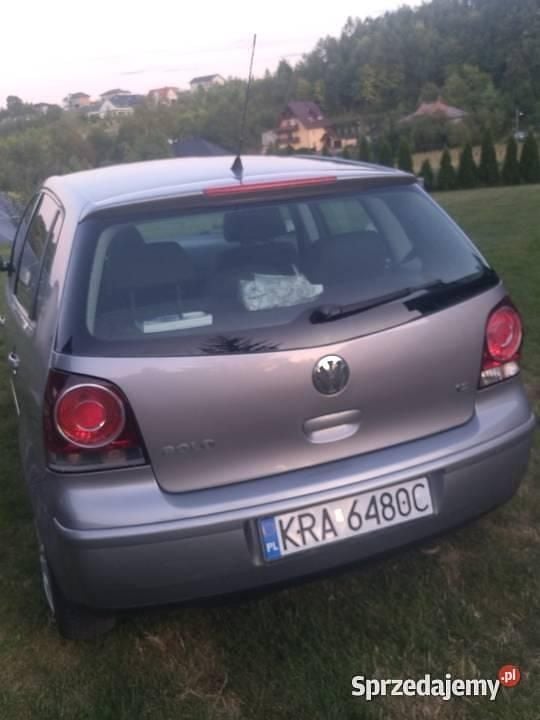 Srebrny Używany 2007 VW Polo Sedan/Limuzyna | 6700 zł (Dobra cena) - Obraz 1/3