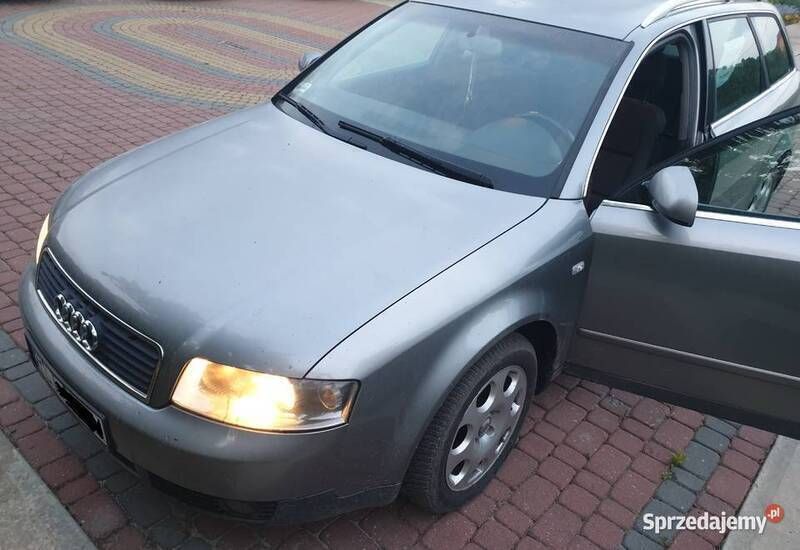 Używany Audi A4 2004 Srebrny Kombi