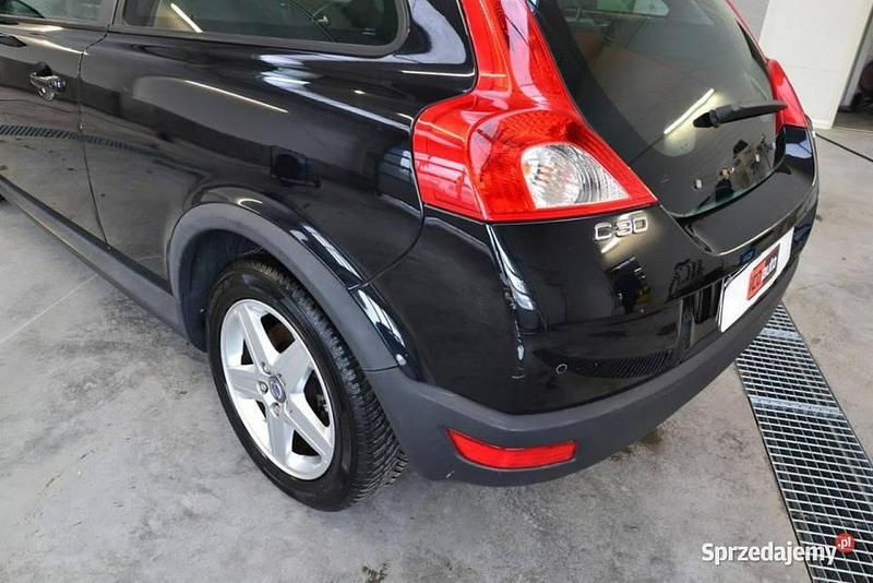 Używany Volvo C30 110 KM (80 kW) 2008 Czarny Hatchback