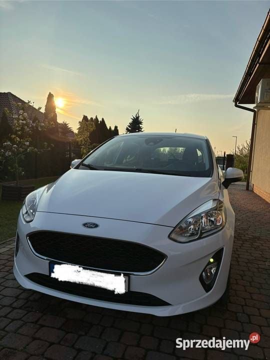 Biały Używany 2018 Ford Fiesta Hatchback | 41 000 zł (Drogi) - Obraz 1/4