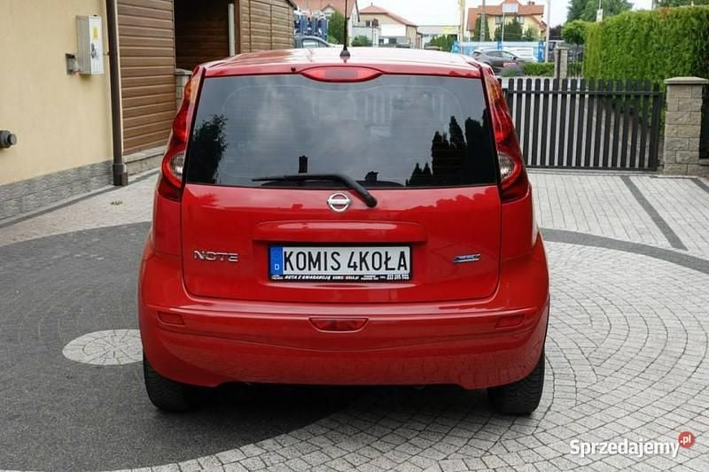 Używany Nissan Note 88 KM (64 kW) 2011 Czerwony Minivan