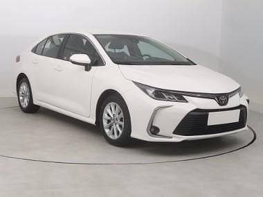 Biały Używany 2022 Toyota Corolla Sedan/Limuzyna | 64 999 zł (Uczciwa cena) - Obraz 1/4