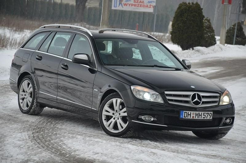 Używany Mercedes C180 Avantgarde 156 KM (114 kW) 2008 Czarny Kombi