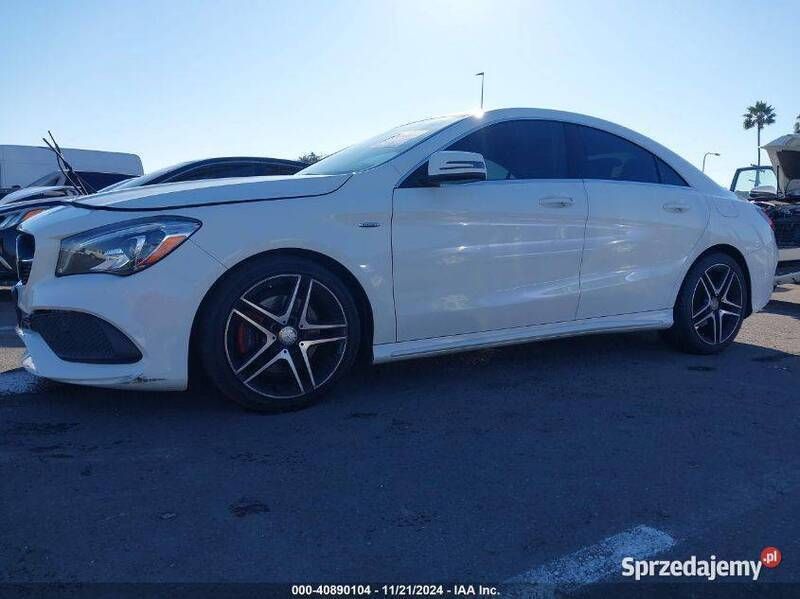 Używany 2018 Mercedes CLA250 Sedan/Limuzyna | 42 000 zł (Super Cena) - Obraz 1/4