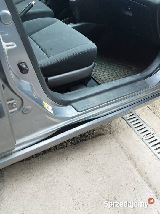 Używany Honda Civic 2004 Szary Hatchback