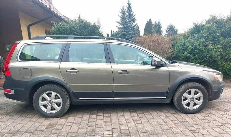Używany Volvo XC70 2010 Inny kolor Kombi