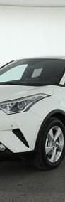 Używany Toyota C-HR 116 KM (85 kW) 2018 Biały SUV