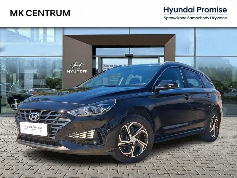 Czarny Używany 2023 Hyundai i30 Kombi | 73 900 zł (Uczciwa cena) - Obraz 1/4