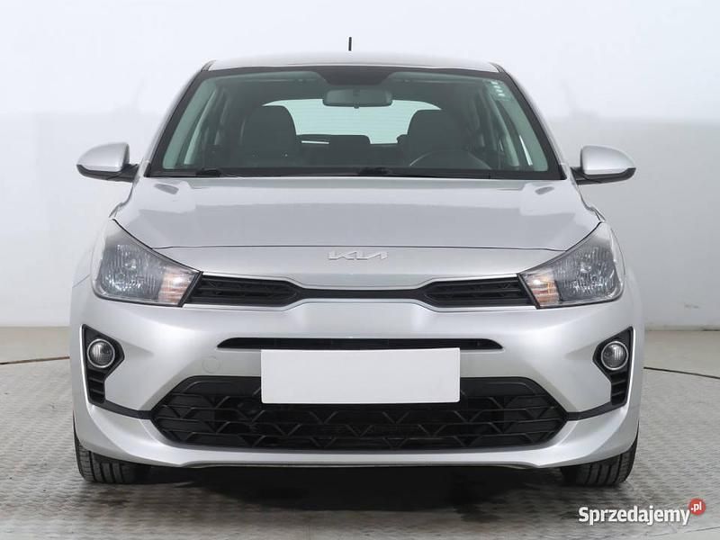 Srebrny Używany 2021 Kia Rio 2 Hatchback | 43 999 zł (Uczciwa cena) - Obraz 1/4