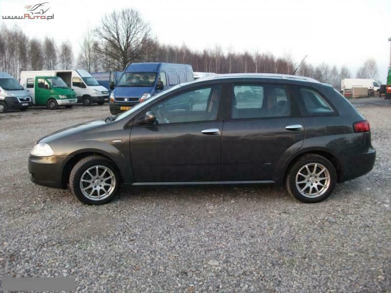 Używany Fiat Croma 120 KM (88 kW) 2007 Brązowy (metalik) Sedan/Limuzyna