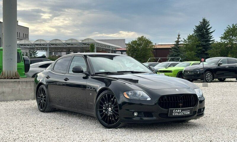 Czarny (metalik) Używany 2012 Maserati Quattroporte Sedan/Limuzyna | 114 900 zł - Obraz 1/4