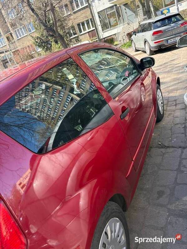 Używany Citroën C2 2009 Czerwony Hatchback