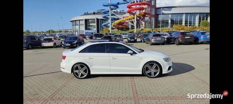 Używany Audi A3 S-Line 2016 Biały Sedan/Limuzyna