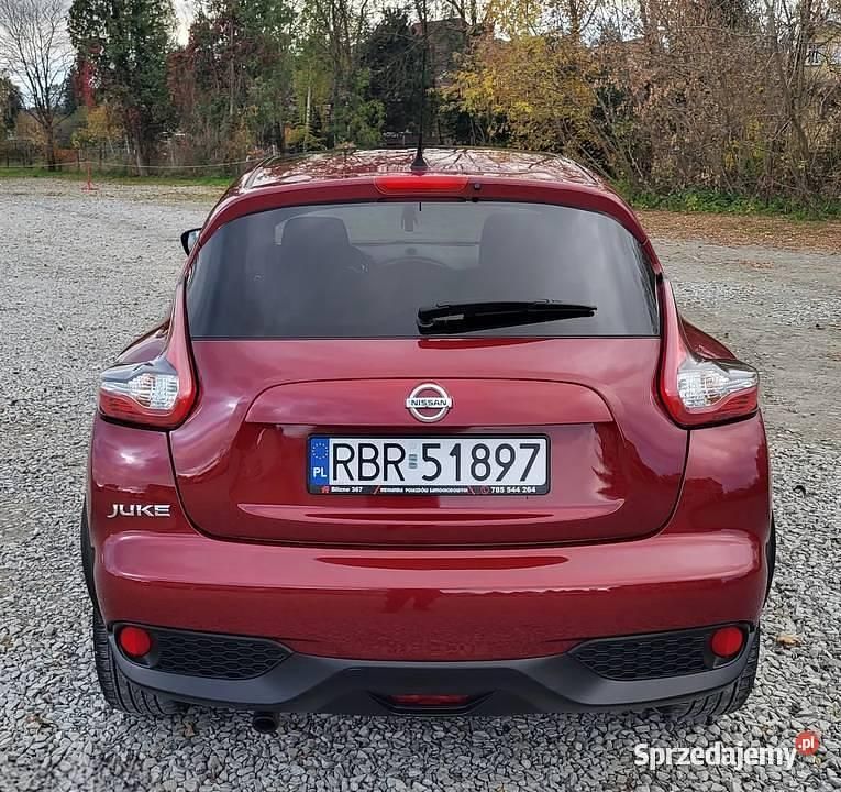 Używany Nissan Juke 2016 Bordowy SUV