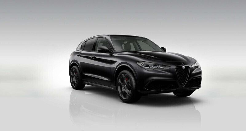 Lakier metalizowany czarny volcano black Nowe 2025 Alfa Romeo Stelvio Veloce SUV | 250 420 zł - Obraz 1/4