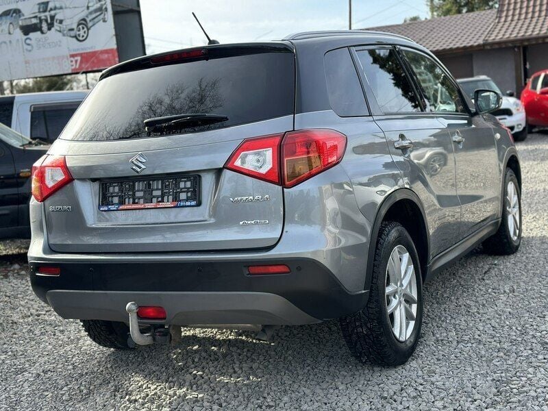 Używany Suzuki Vitara 120 KM (88 kW) 2017 Szary SUV