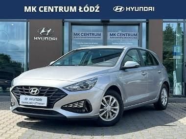 Srebrny (metalik) Używany 2021 Hyundai i30 Classic Hatchback | 55 900 zł (Uczciwa cena) - Obraz 1/4