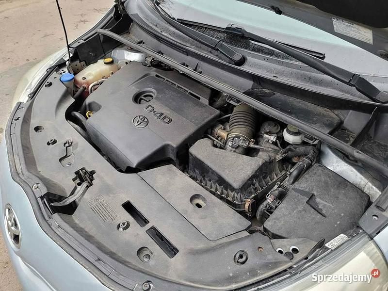 Używany Toyota Verso Premium 126 KM (92 kW) 2011 Minivan