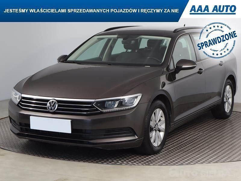 Używany VW Passat 2017 Brązowy