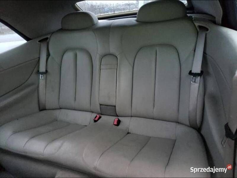 Używany Mercedes CLK320 2001 Granatowy Kabriolet