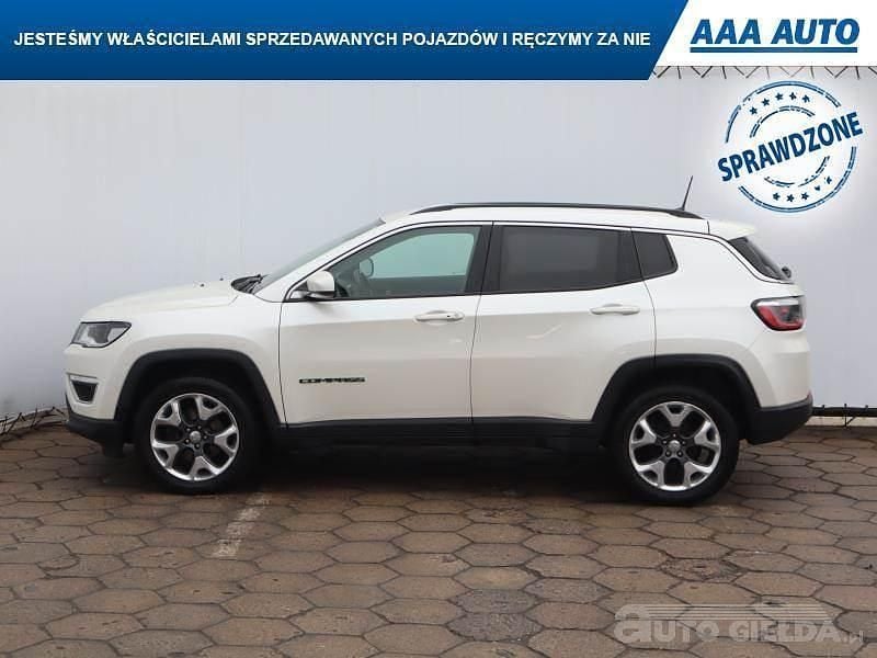 Używany Jeep Compass 2017 Biały SUV