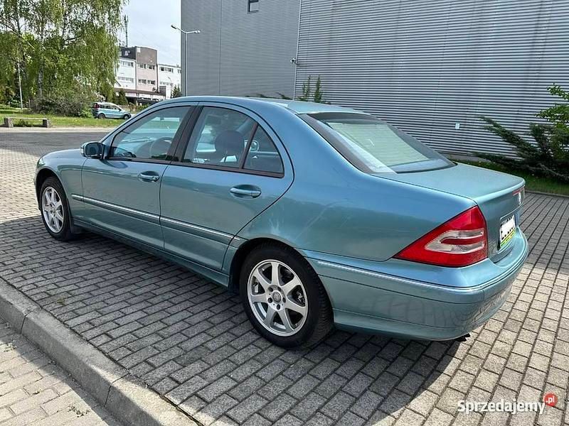 Używany Mercedes C200 Avantgarde 2002