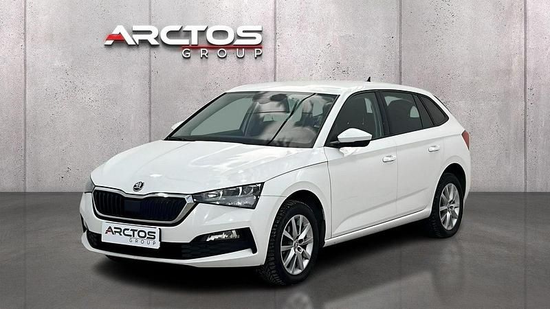 Używany Skoda Scala Ambition 116 KM (85 kW) 2020 Biały Hatchback
