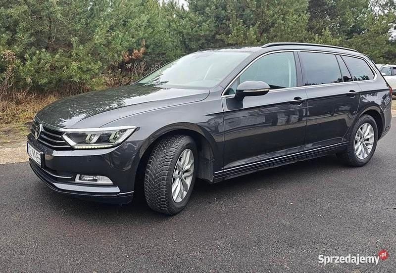 Używany 2019 VW Passat Comfortline Kombi | 78 000 zł (Uczciwa cena) - Obraz 1/4