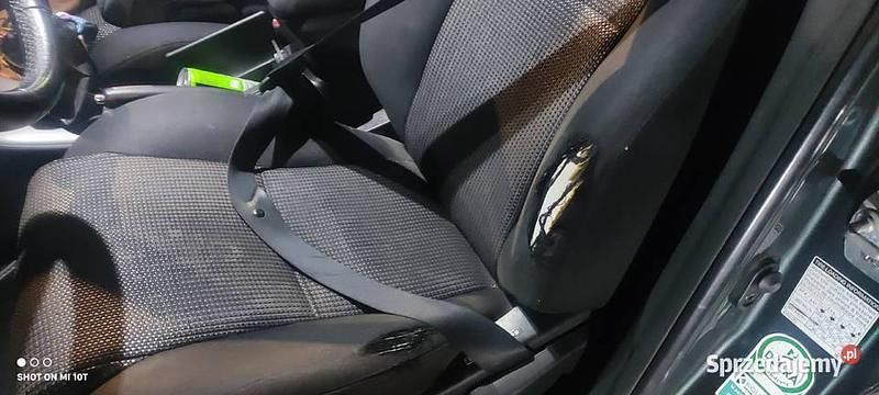 Używany 2006 Toyota Avensis | 8600 zł (Dobra cena) - Obraz 1/4